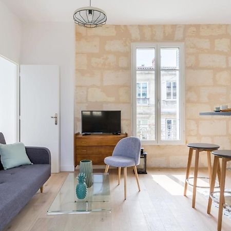 Guestready - Calm And Modern Superb Apartment Bordeaux Bagian luar foto