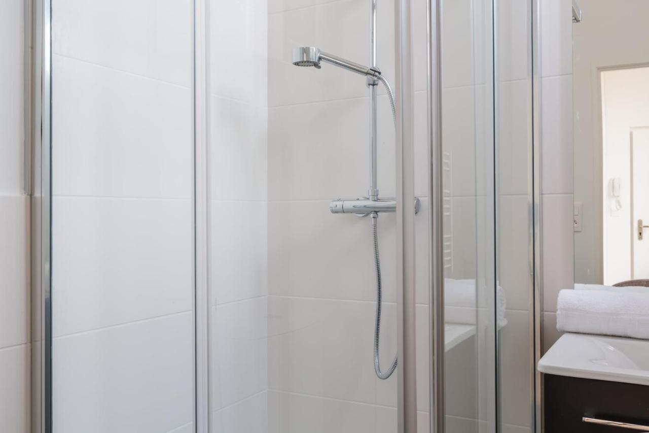 Guestready - Calm And Modern Superb Apartment Bordeaux Bagian luar foto